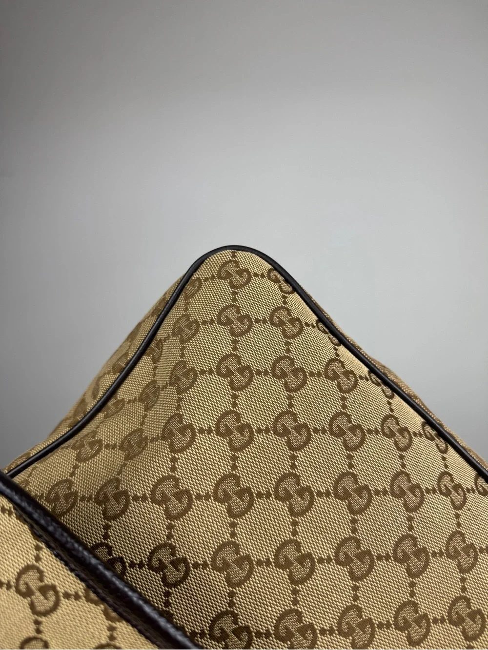 Gucci Beige GG Canvas Messenger Bag with Green-Red Web Strap